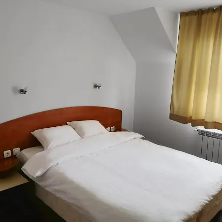 Hotel Zenit 3*