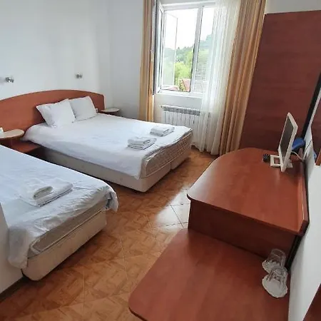 Hotel Zenit 3*