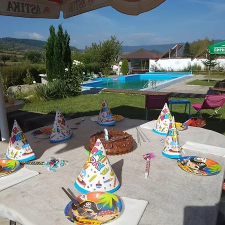 Zenit Hotel 3*