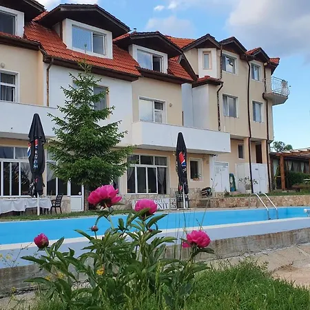 Zenit Hotel Satovcha