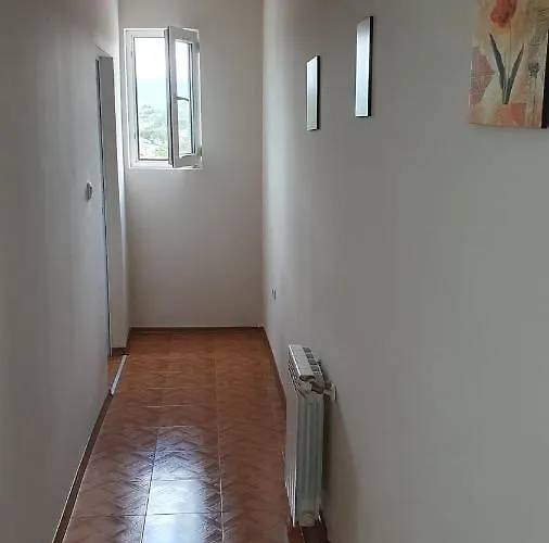 Zenit 酒店 Satovcha